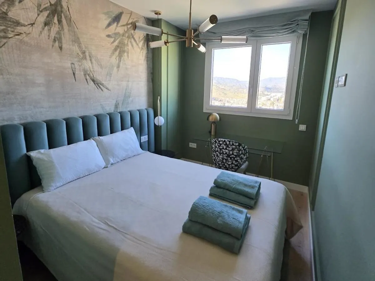Luxury 3 Bed Apartment 26 Floor In Малага 0*,  Испания