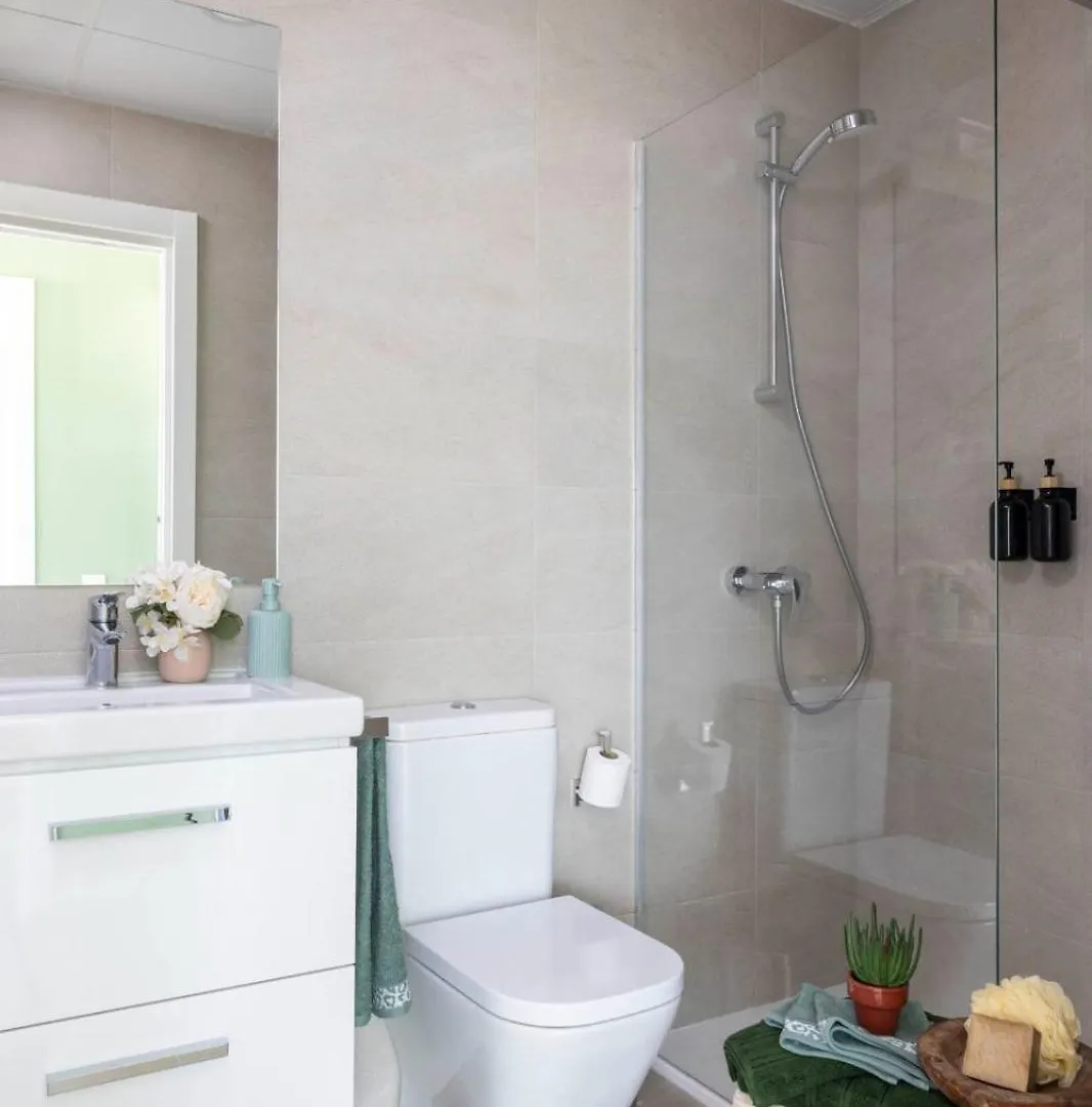 Luxury 3 Bed Apartment 26 Floor In Малага