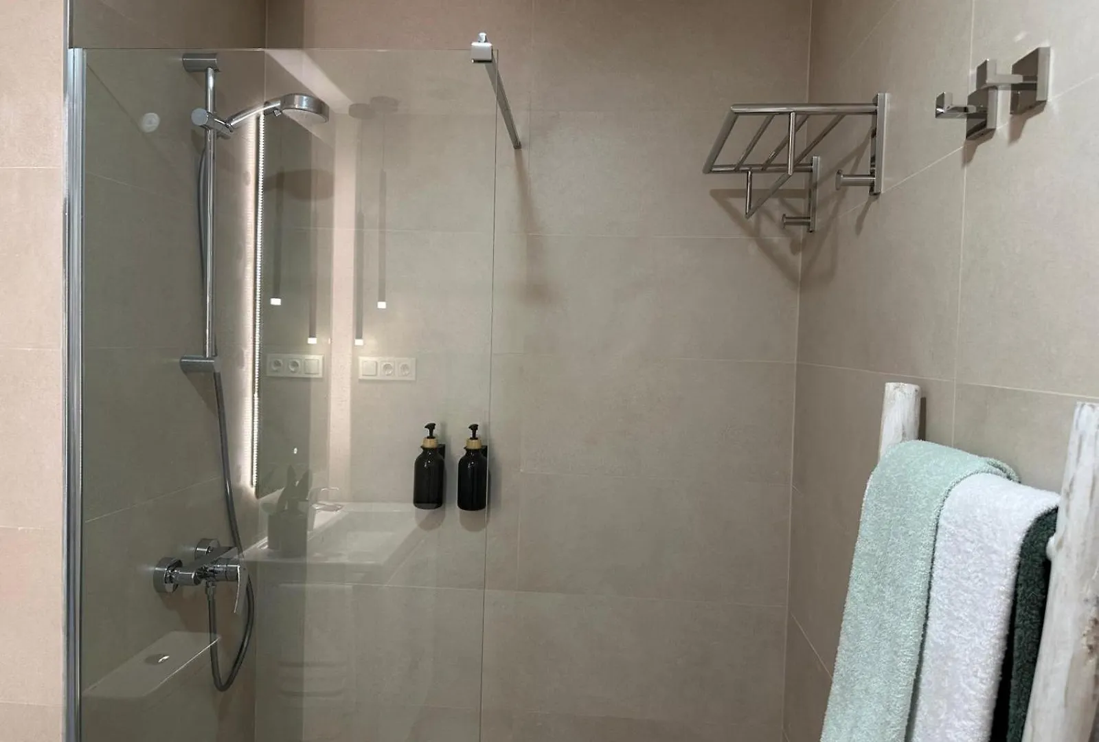 Luxury 3 Bed Apartment 26 Floor In Малага