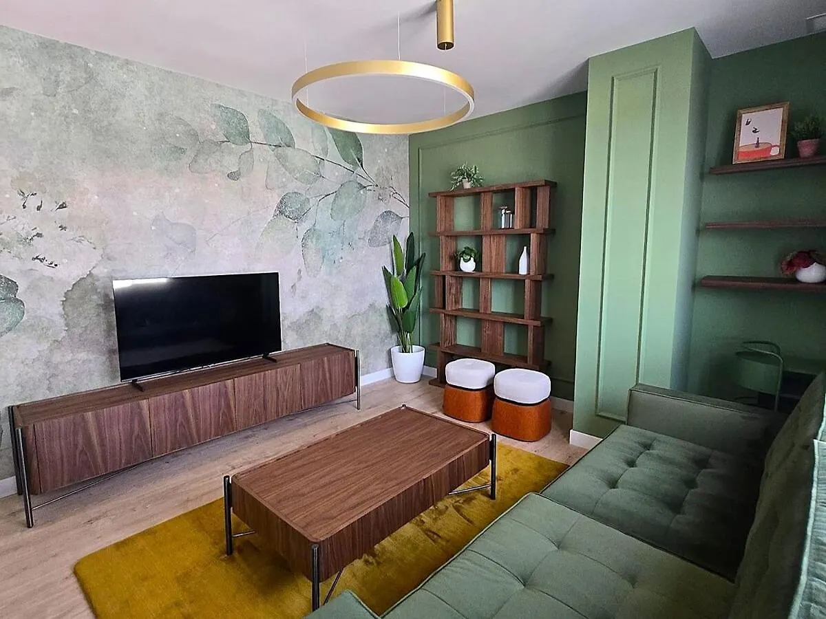 Luxury 3 Bed Apartment 26 Floor In Malaga