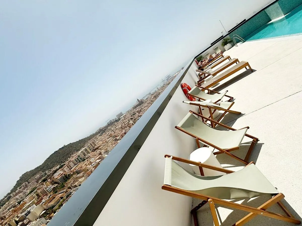 Luxury 3 Bed Apartment 26 Floor In Malaga