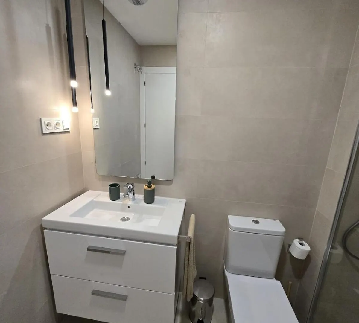 Luxury 3 Bed Apartment 26 Floor In Malaga