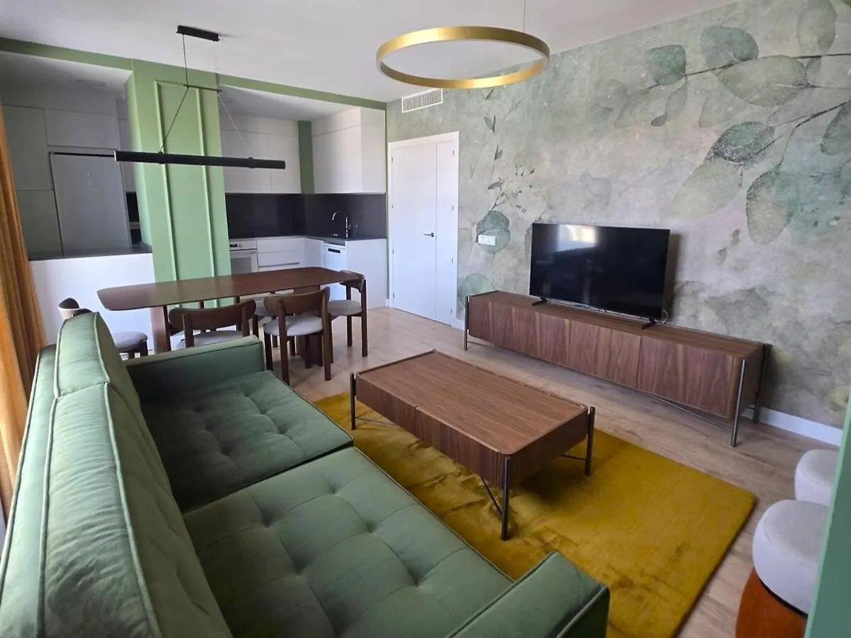 Luxury 3 Bed Apartment 26 Floor In Malaga