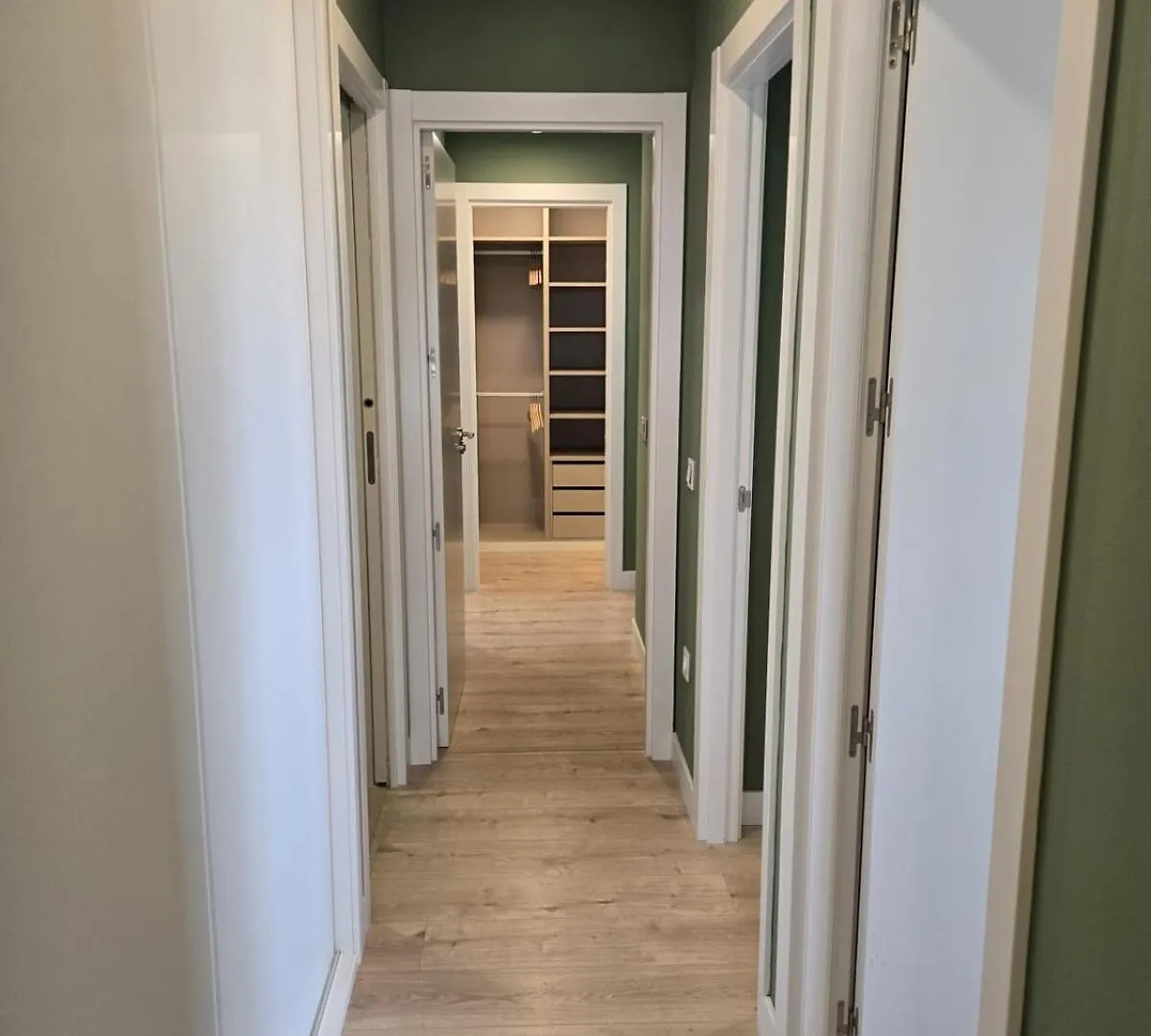 Luxury 3 Bed Apartment 26 Floor In Malaga