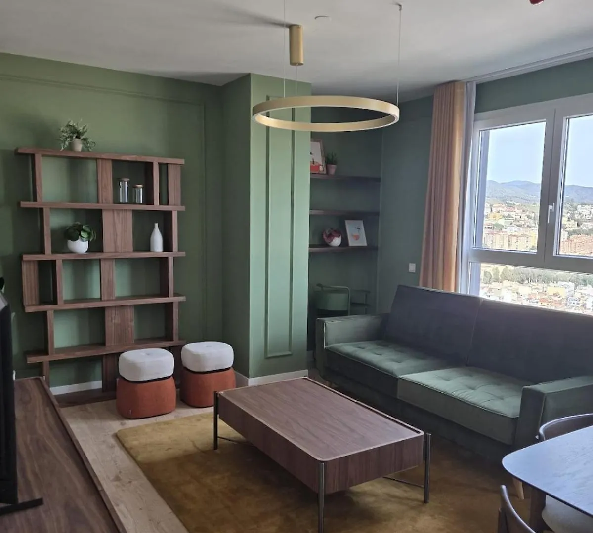 Luxury 3 Bed Apartment 26 Floor In Malaga