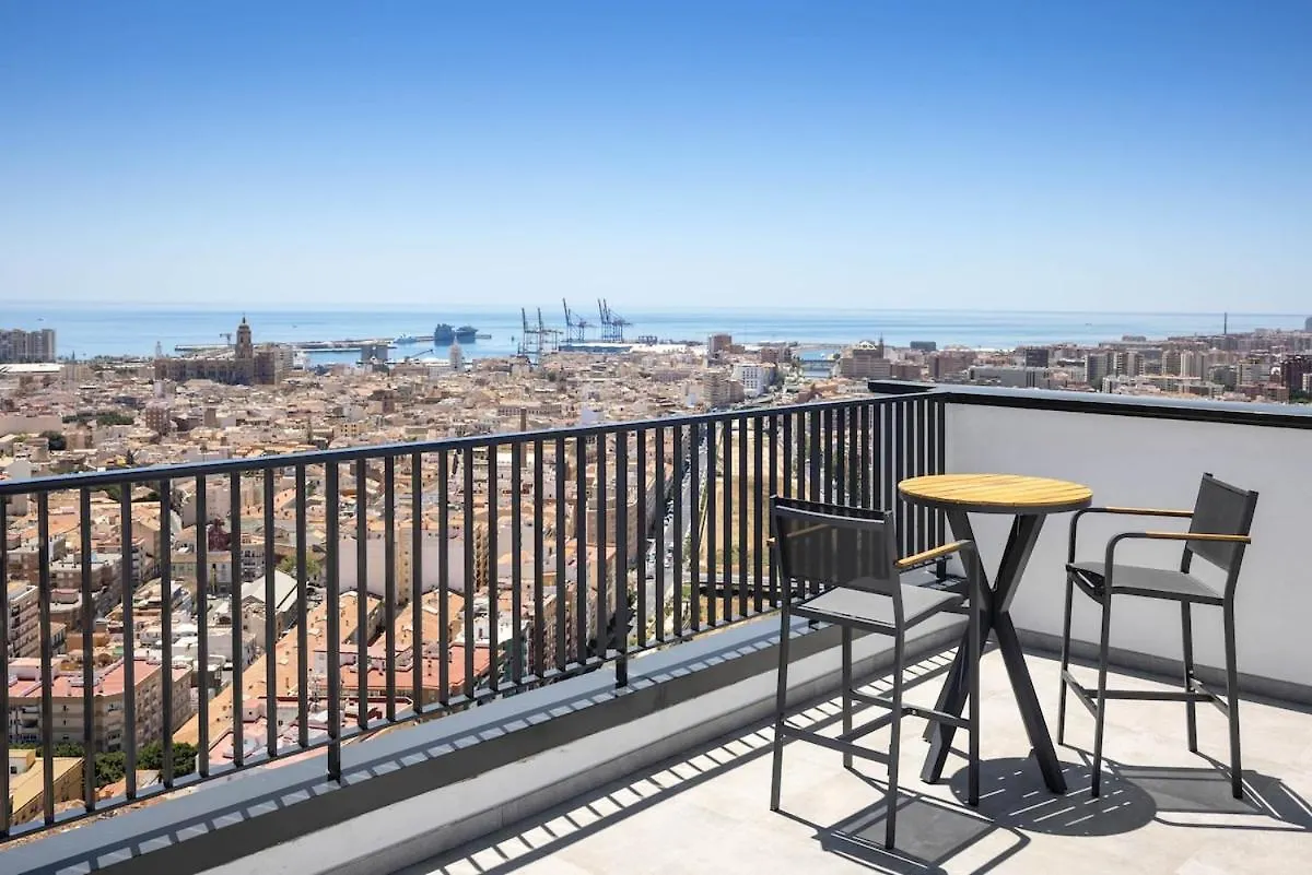 Luxury 3 Bed Apartment 26 Floor In Malaga