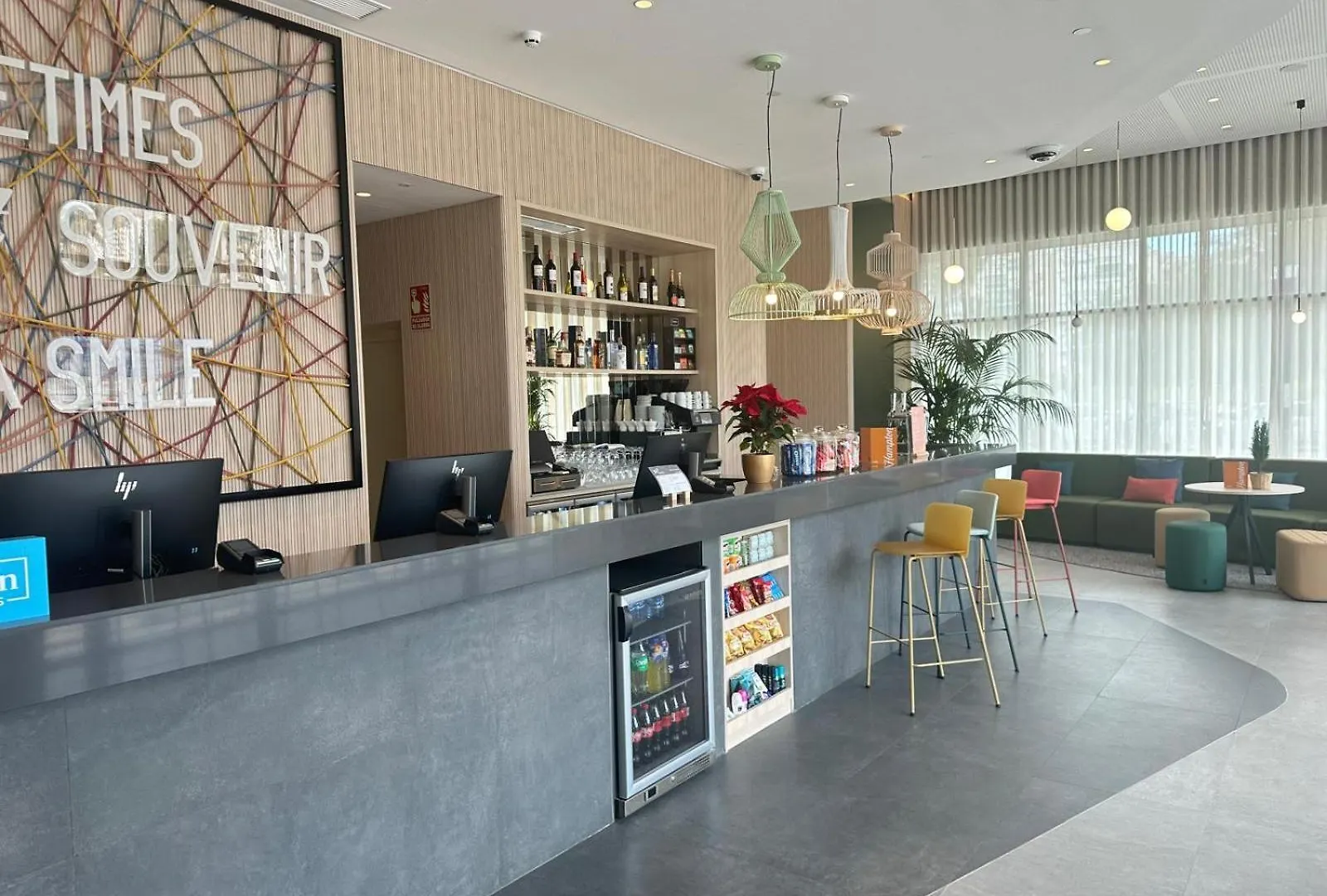 Luxury 3 Bed Apartment 26 Floor In Malaga